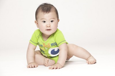 迪士尼寶寶哈衣用心設計，品質一流