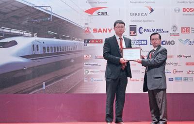 軌交世界峰會(huì)組委會(huì)為必維頒發(fā)“最受推崇檢測(cè)領(lǐng)袖獎(jiǎng)”